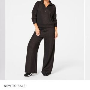 Spanx Wide Leg Pants in Black Gunmetal Shimmer, never worn NWT